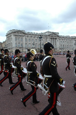 Wachablösung London Buckingham Palace